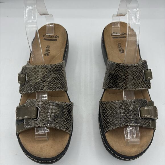 Clarks Sandals‎ Womens Size 10 Delana Fenela Wedge Heel Sandal Snake Print - Picture 4 of 10